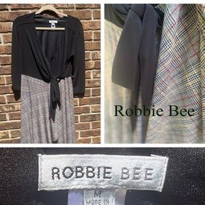 Robbie Bee Classic Black Garment